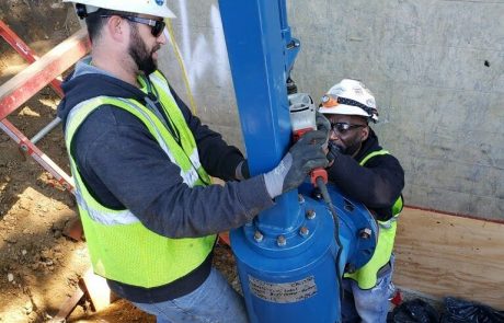 Cryostop - 18" Line Stop on HDPE pipe