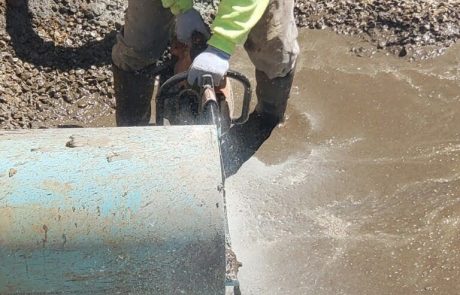 Cryostop - 18" Line Stop on HDPE pipe